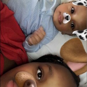 Meet your Posher, Deazia